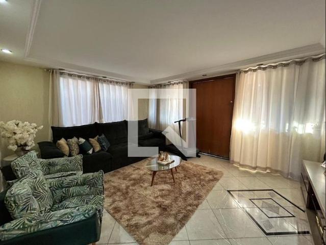 Casa aluguel em Região Geográfica Imediata de Belo Horizonte, Região Metropolitana de Belo Horizonte