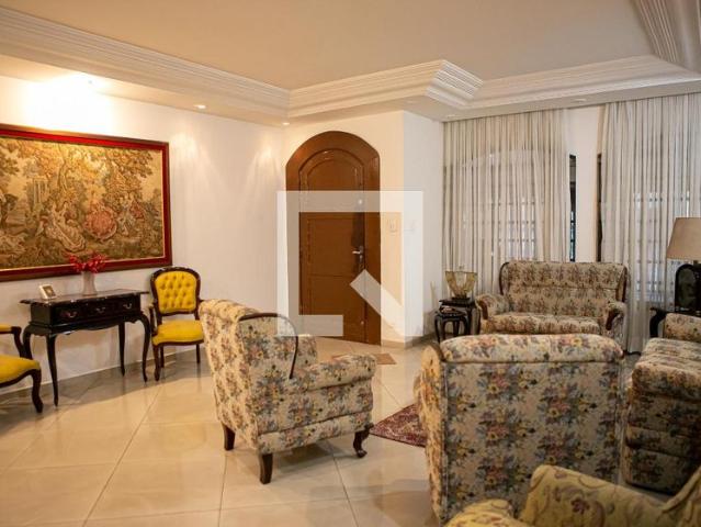 Casa aluguel em Região Imediata de São Paulo, Região Metropolitana de São Paulo