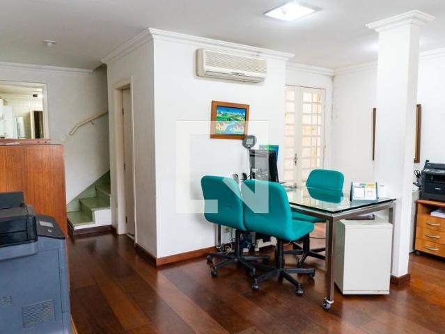 Casa aluguel em Região Imediata de São Paulo, Região Metropolitana de São Paulo