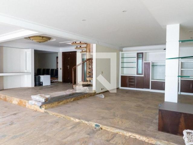 Casa aluguel em Região Imediata de São Paulo, Região Metropolitana de São Paulo