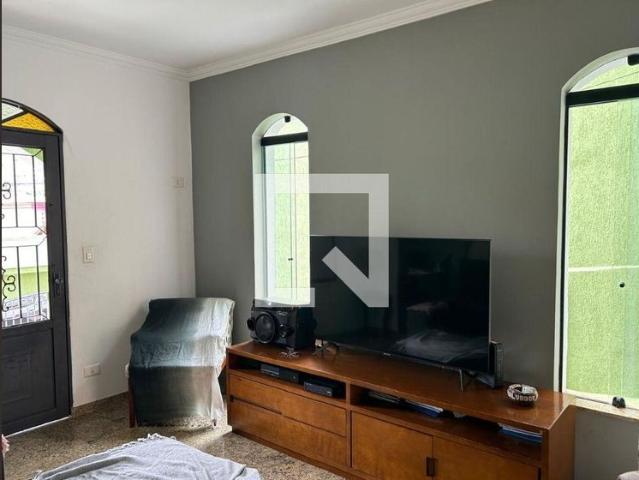 Casa aluguel em Região Imediata de São Paulo, Região Metropolitana de São Paulo