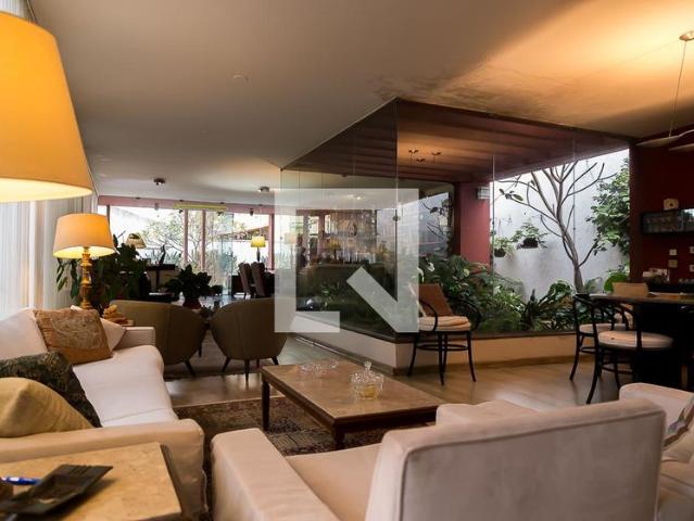 Casa aluguel em Região Imediata de São Paulo, Região Metropolitana de São Paulo