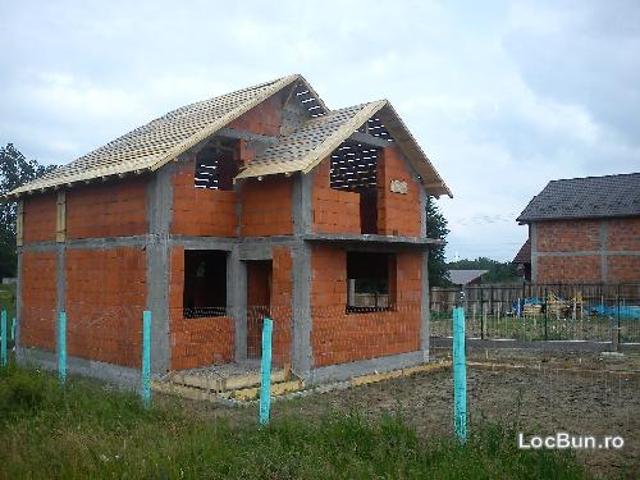 Casă vânzări în Argeș