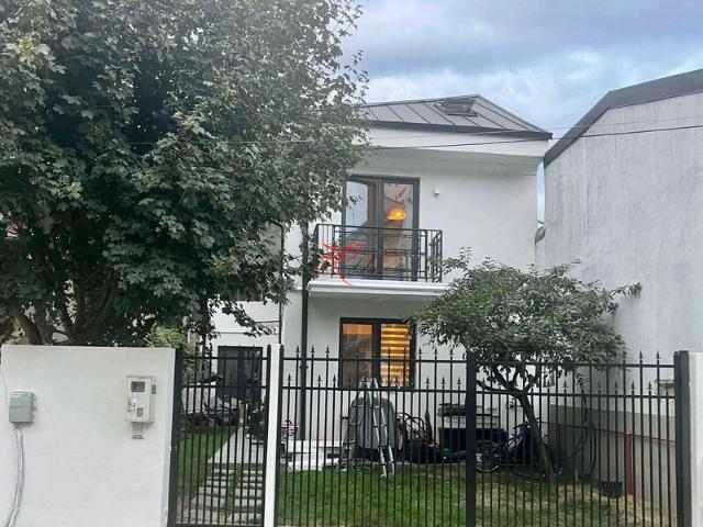 Casă vânzări în București