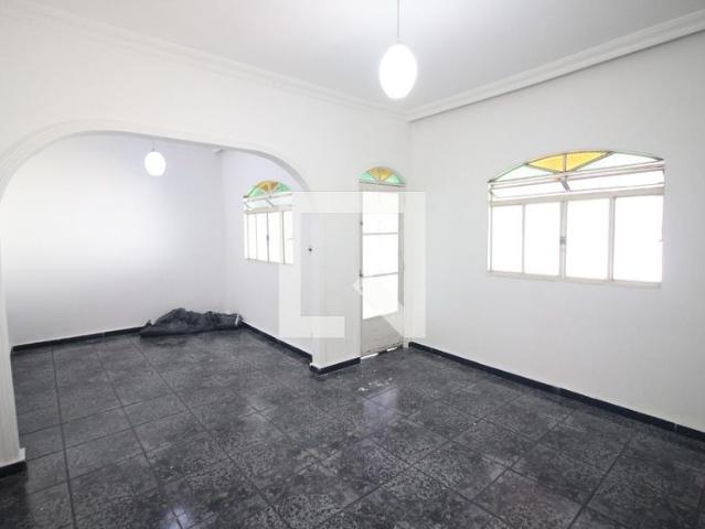 Casa aluguel em Região Geográfica Imediata de Belo Horizonte, Região Metropolitana de Belo Horizonte