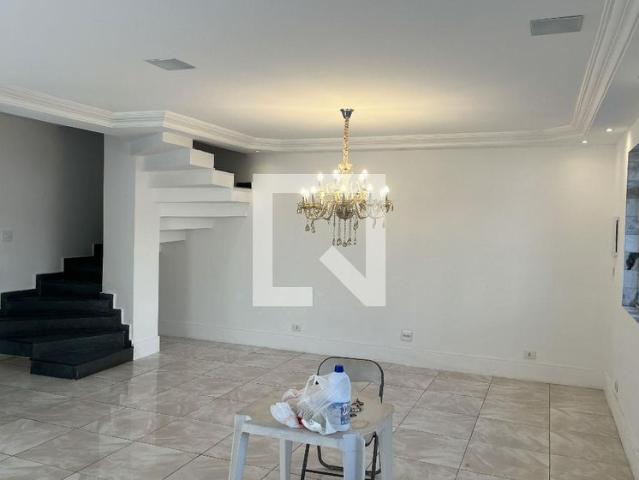 Casa aluguel em Região Imediata de Santos, Região Metropolitana da Baixada Santista