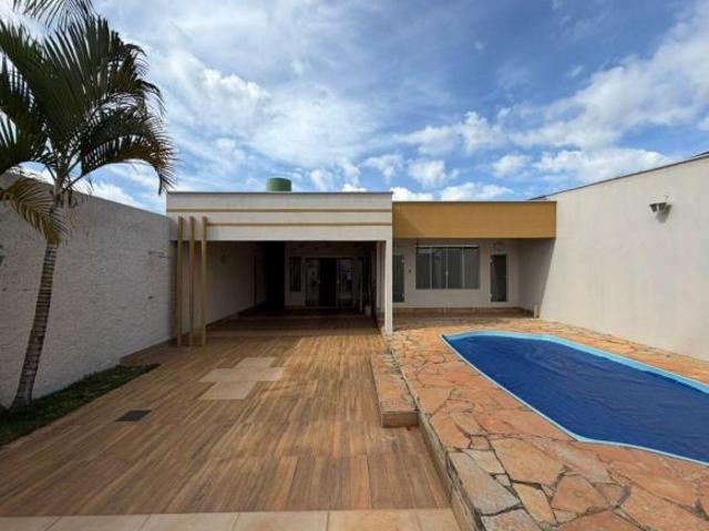 Casa venda em Região Geográfica Imediata do Distrito Federal, Região Integrada de Desenvolvimento do Distrito Federal e Entorno