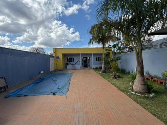 Casa venda em Região Geográfica Imediata do Distrito Federal, Região Integrada de Desenvolvimento do Distrito Federal e Entorno