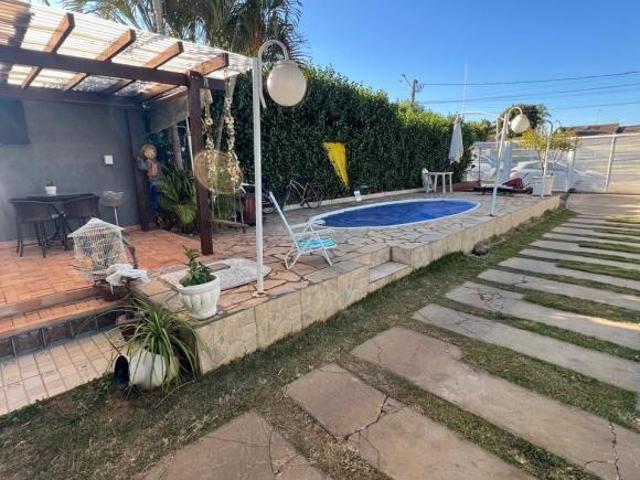 Casa venda em Região Geográfica Imediata do Distrito Federal, Região Integrada de Desenvolvimento do Distrito Federal e Entorno
