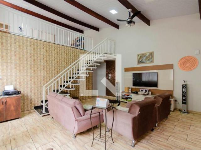 Casa aluguel em Região Imediata de São Paulo, Região Metropolitana de São Paulo