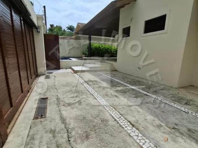 Casa venda em Região Imediata de Caraguatatuba-Ubatuba-São Sebastião, Região Metropolitana do Vale do Paraíba e Litoral Norte