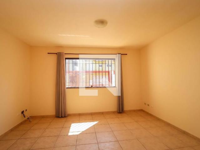 Casa aluguel em Vila Sônia, Biritiba-Mirim