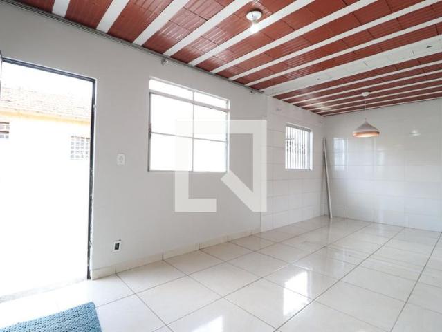 Casa aluguel em Região Geográfica Imediata de Uberlândia, Oliveira Fortes