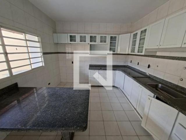 Casa aluguel em Região Geográfica Imediata de Uberlândia, Oliveira Fortes