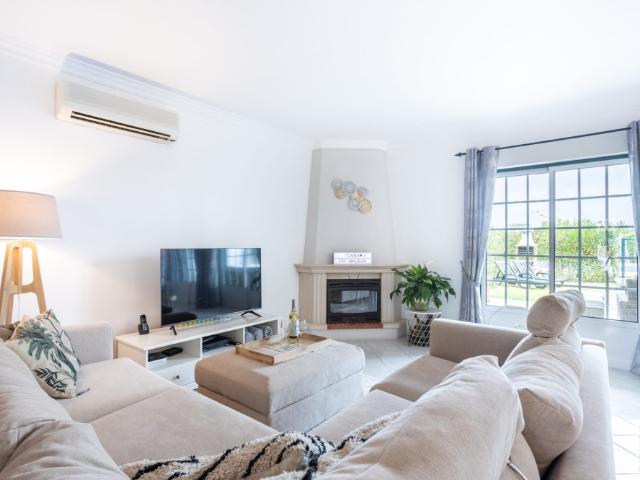 Casa alugar em Mosqueira, Albufeira