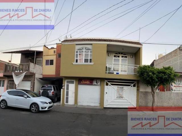 Casa en venta en Zamora, Michoacán