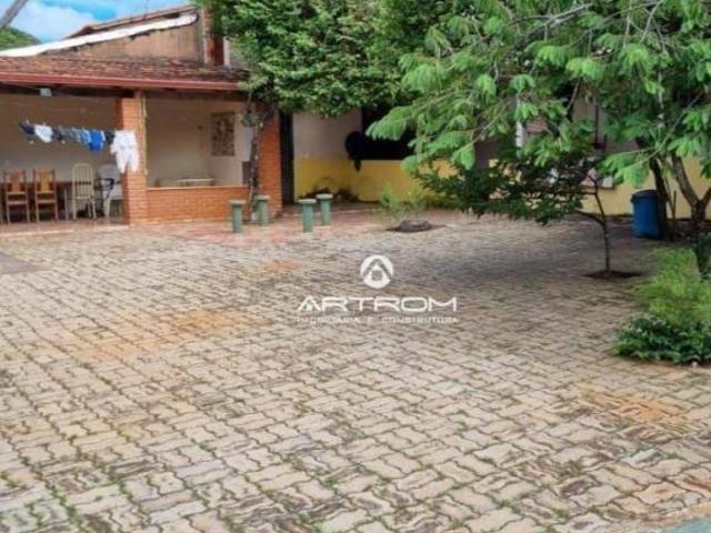 Casa venda em Região Geográfica Imediata do Distrito Federal, Região Integrada de Desenvolvimento do Distrito Federal e Entorno