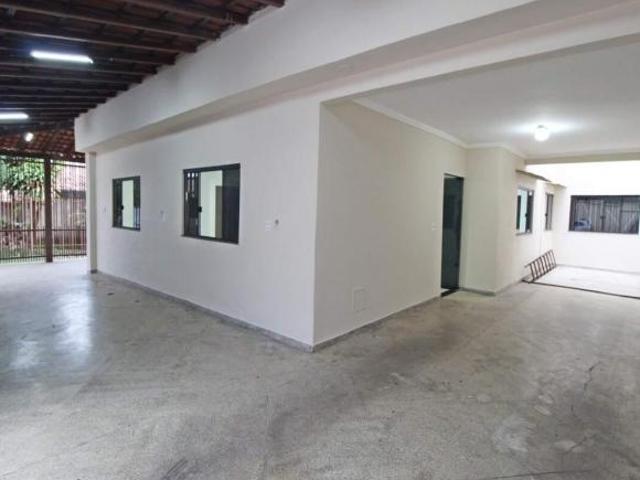 Casa venda em Região Geográfica Imediata do Distrito Federal, Região Integrada de Desenvolvimento do Distrito Federal e Entorno