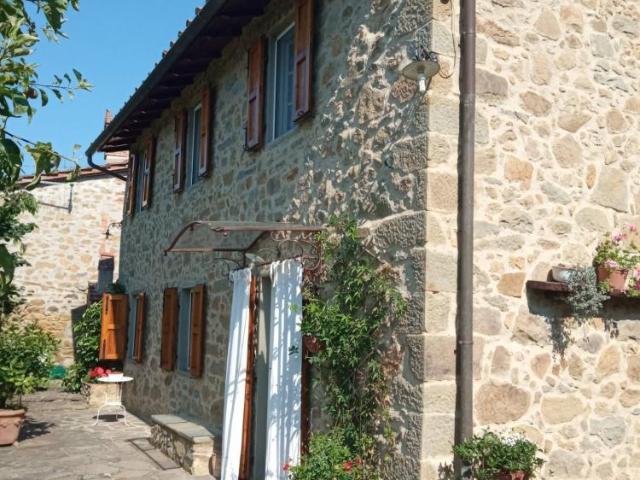 Villa Indipendente in affitto a Capannori, Toscana