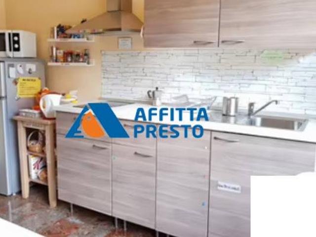 Villa Indipendente in affitto a Viareggio, Lucca