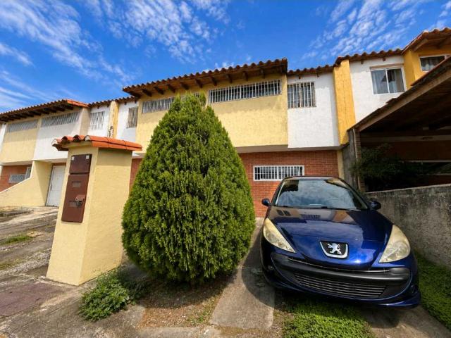 Casa en venta en Guatire, Miranda