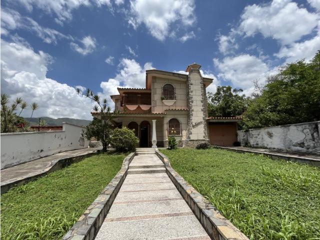 Casa en venta en Girardot, Aragua