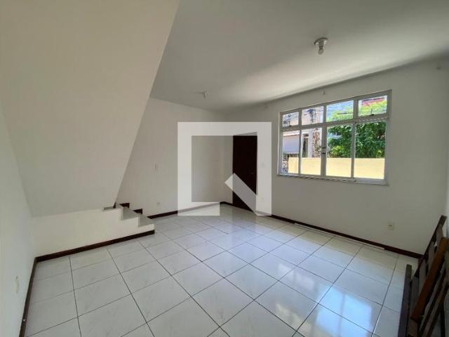 Casa aluguel em Região Geográfica Imediata do Rio de Janeiro, Região Metropolitana do Rio de Janeiro
