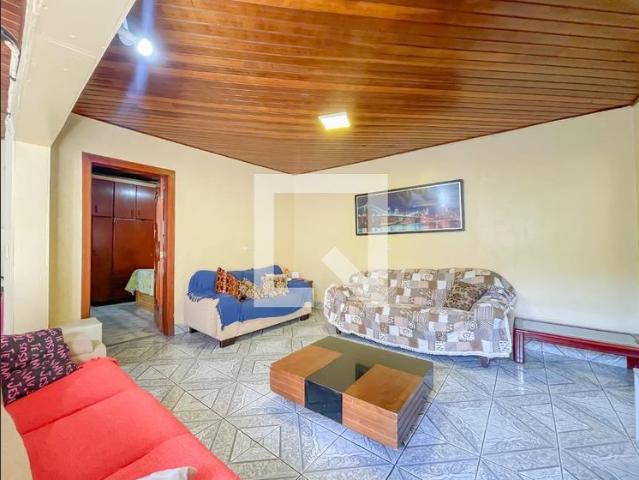 Casa aluguel em Região Imediata de São Paulo, Região Metropolitana de São Paulo
