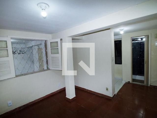 Casa aluguel em Região Geográfica Imediata do Rio de Janeiro, Região Metropolitana do Rio de Janeiro