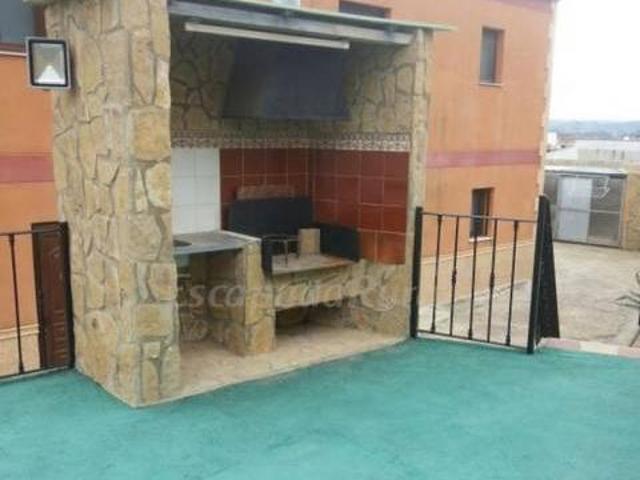 Casa en alquiler en La Canal de Navarrés, Valencia