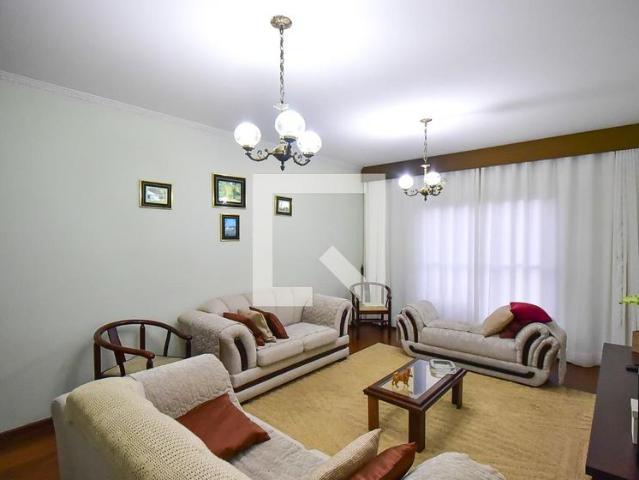 Casa aluguel em Região Imediata de São Paulo, Região Metropolitana de São Paulo
