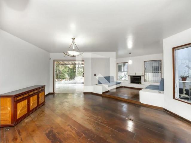 Casa aluguel em Região Imediata de São Paulo, Região Metropolitana de São Paulo