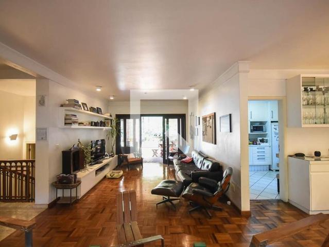 Casa aluguel em Região Imediata de São Paulo, Região Metropolitana de São Paulo