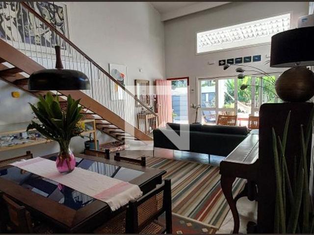 Casa aluguel em Região Imediata de São Paulo, Região Metropolitana de São Paulo