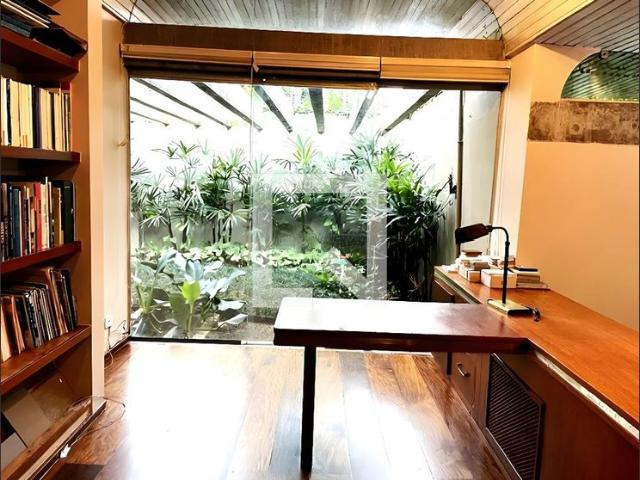 Casa aluguel em Cidade Jardim, São Paulo