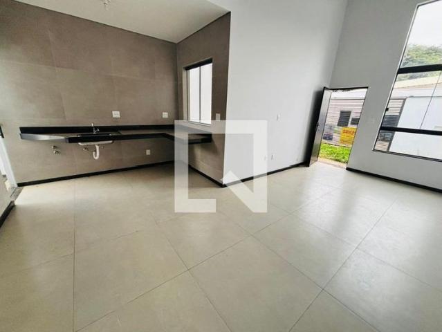 Casa aluguel em Região Geográfica Imediata de Belo Horizonte, Região Metropolitana de Belo Horizonte