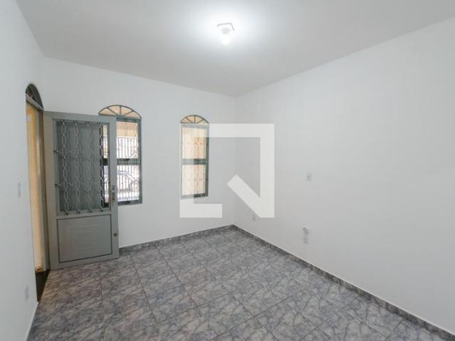 Casa aluguel em Região Imediata de Taubaté-Pindamonhangaba, Região Metropolitana do Vale do Paraíba e Litoral Norte