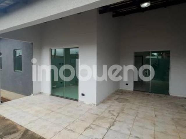 Casa venda em Região Geográfica Imediata de Águas Lindas de Goiás, Região Integrada de Desenvolvimento do Distrito Federal e Entorno