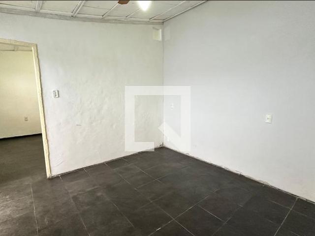 Casa aluguel em Região Geográfica Imediata do Rio de Janeiro, Região Metropolitana do Rio de Janeiro