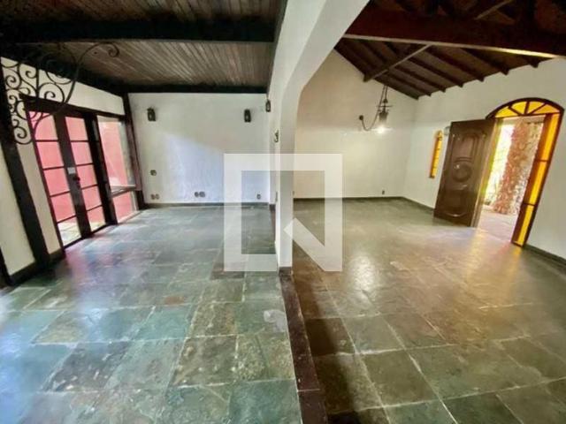 Casa venda em Região Geográfica Imediata do Rio de Janeiro, Região Metropolitana do Rio de Janeiro