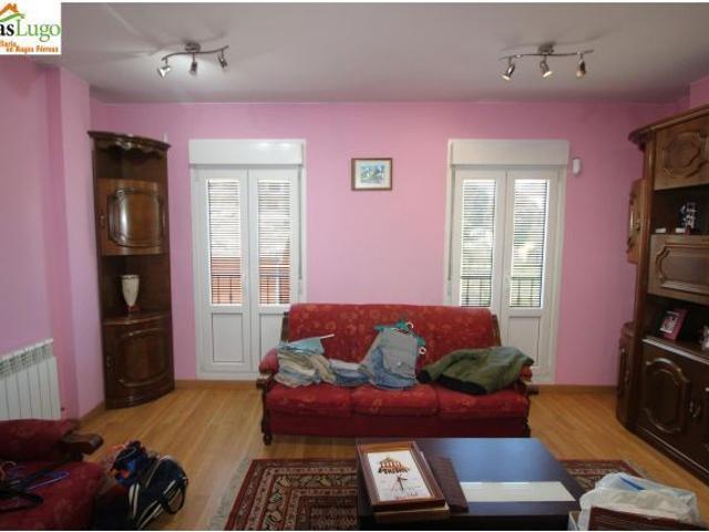 Casa en venta en Orbazai, Lugo