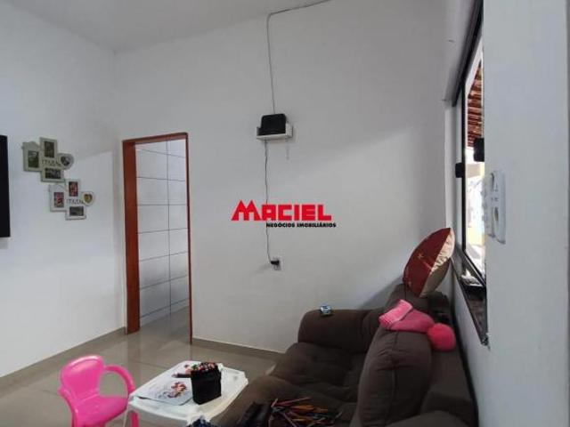 Casa venda em Região Imediata de São José dos Campos, Região Metropolitana do Vale do Paraíba e Litoral Norte