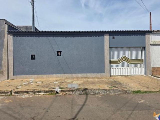 Casa venda em Região Geográfica Imediata do Distrito Federal, Região Integrada de Desenvolvimento do Distrito Federal e Entorno