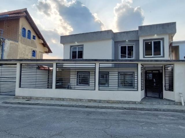 Casa en venta en Francisco Linares Alcántara, Miranda