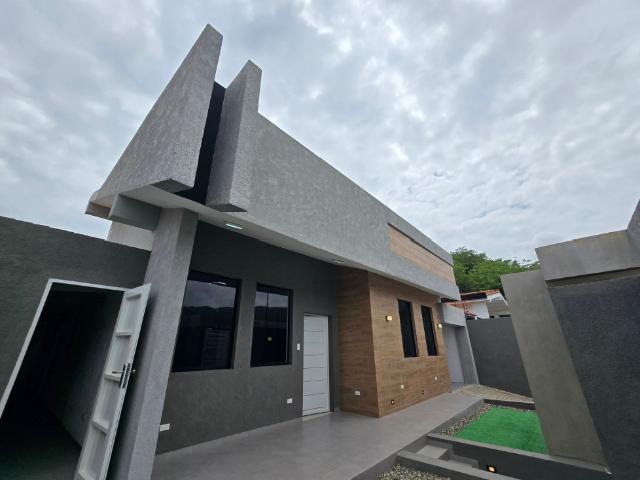 Casa en venta en Trigal Norte, Valencia