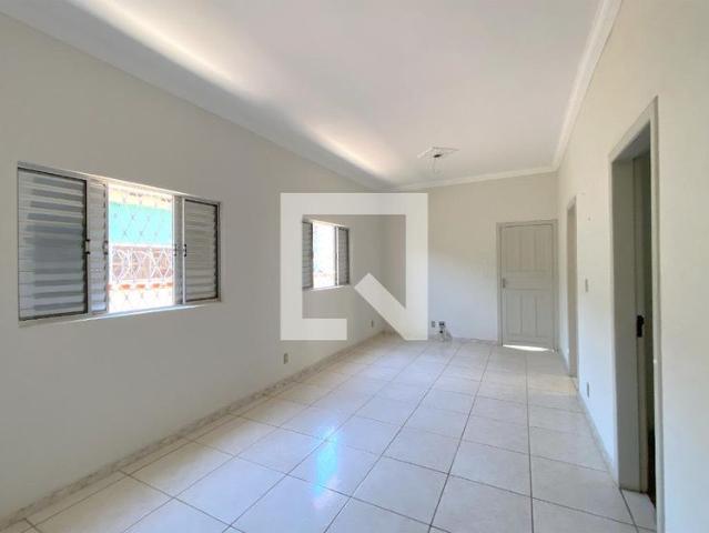 Casa aluguel em Região Geográfica Imediata de Belo Horizonte, Região Metropolitana de Belo Horizonte