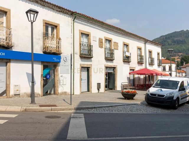 Casa venda em Edroso, Bragança