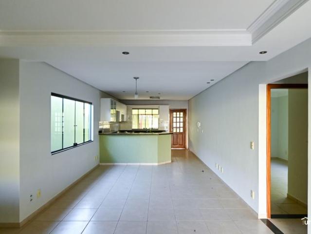 Casa aluguel em Setor Bueno, Goiânia