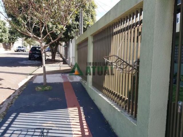 Casa venda em Região Geográfica Imediata de Londrina, Londrina