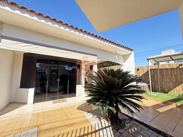 Casa aluguel em Região Geográfica Imediata de Maringá, Maringá